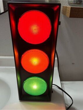 Retro Traffic Light Lamp